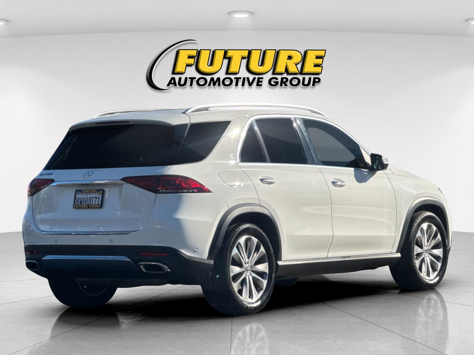 Used 2021 White Mercedes-Benz GLE 350 image 3