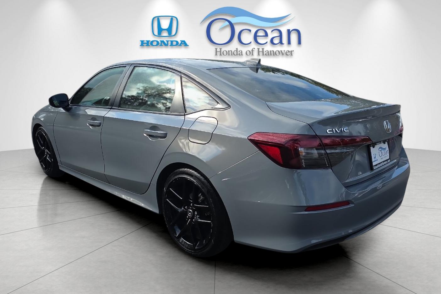 Used 2025 Urban Gray Pearl Honda Sport image 5