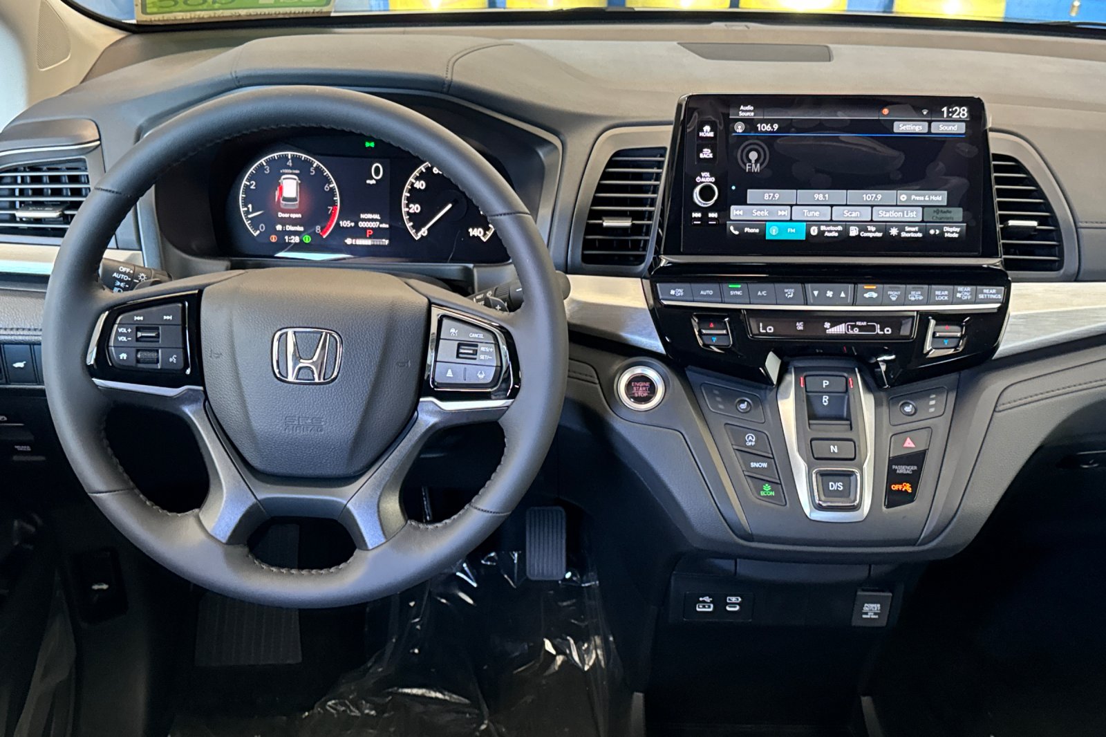 New 2027 Platinum White Pearl Honda EX-L image 13
