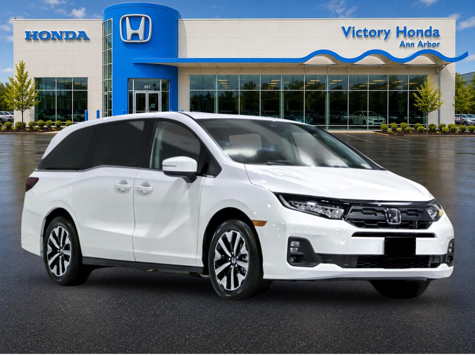 New 2027 Platinum White Pearl Honda EX-L image 3