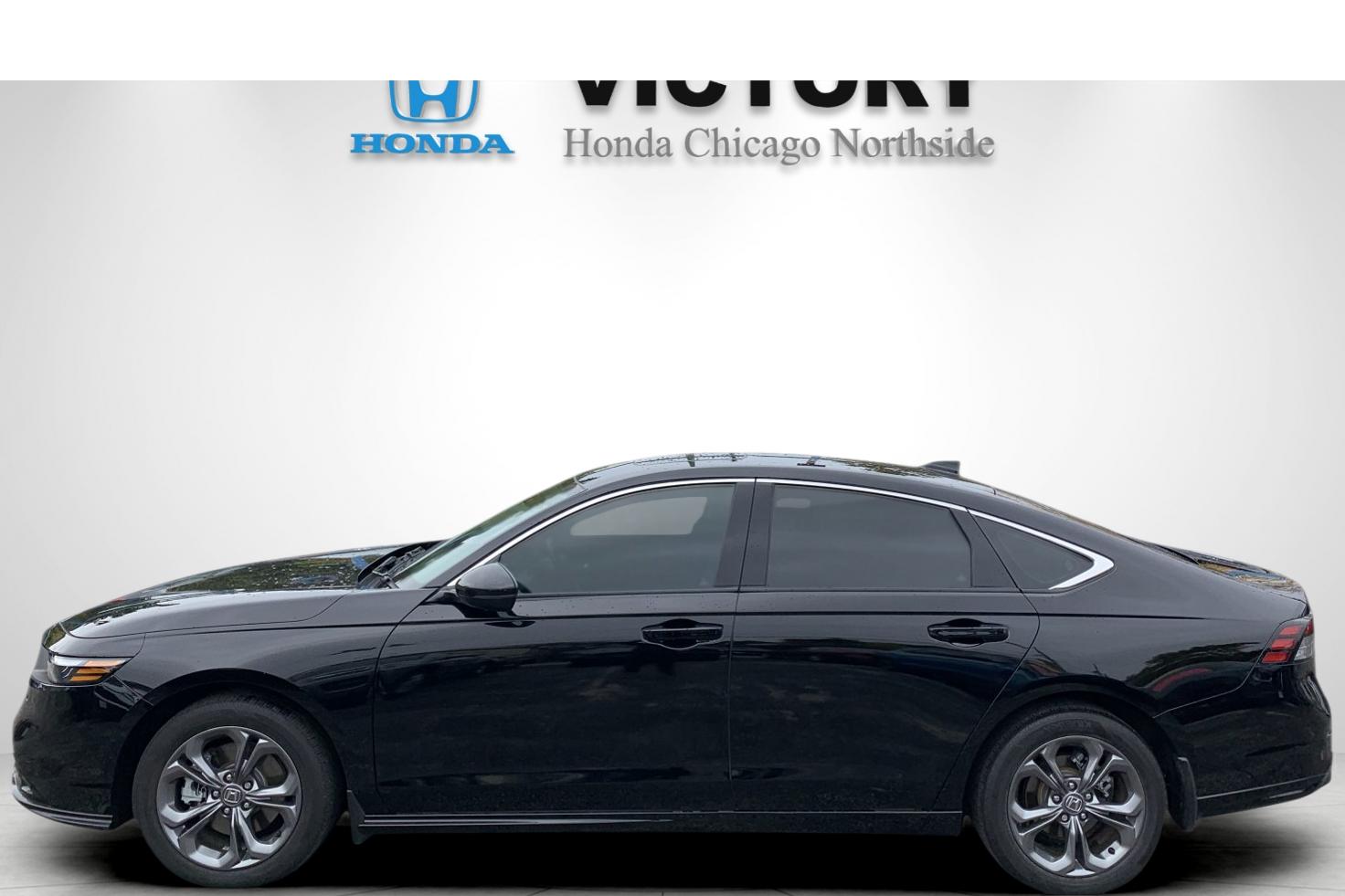 Certified Used 2024  Honda EX-L image 6