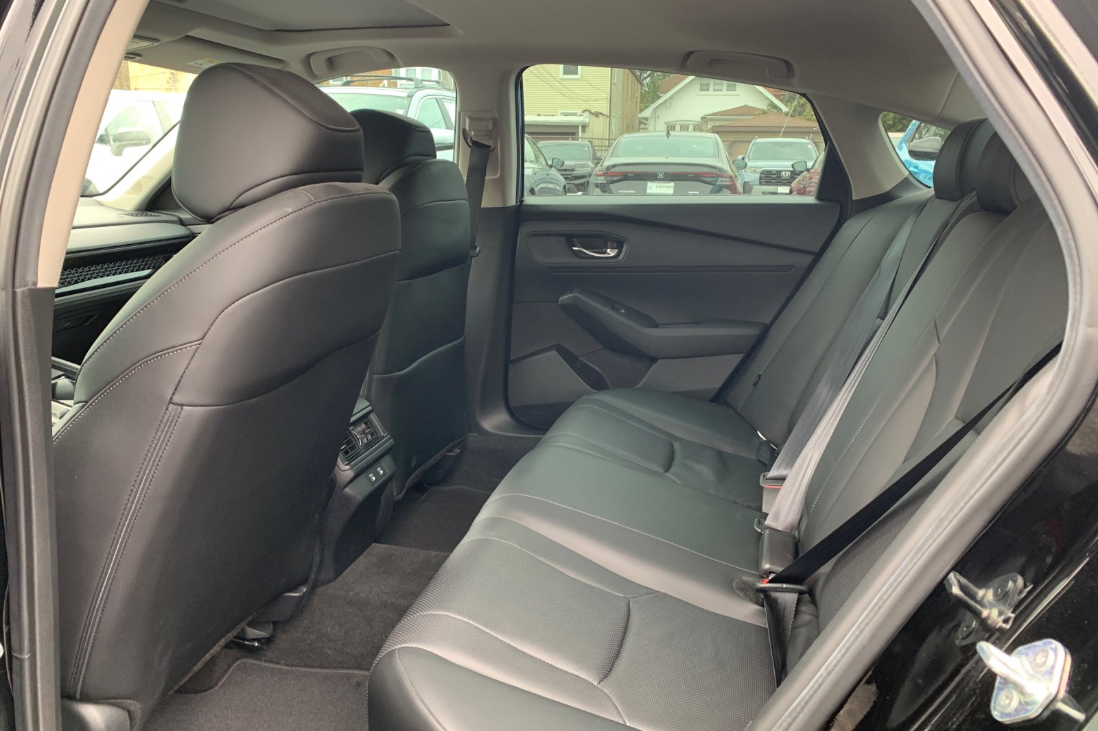 Certified Used 2024  Honda EX-L image 12