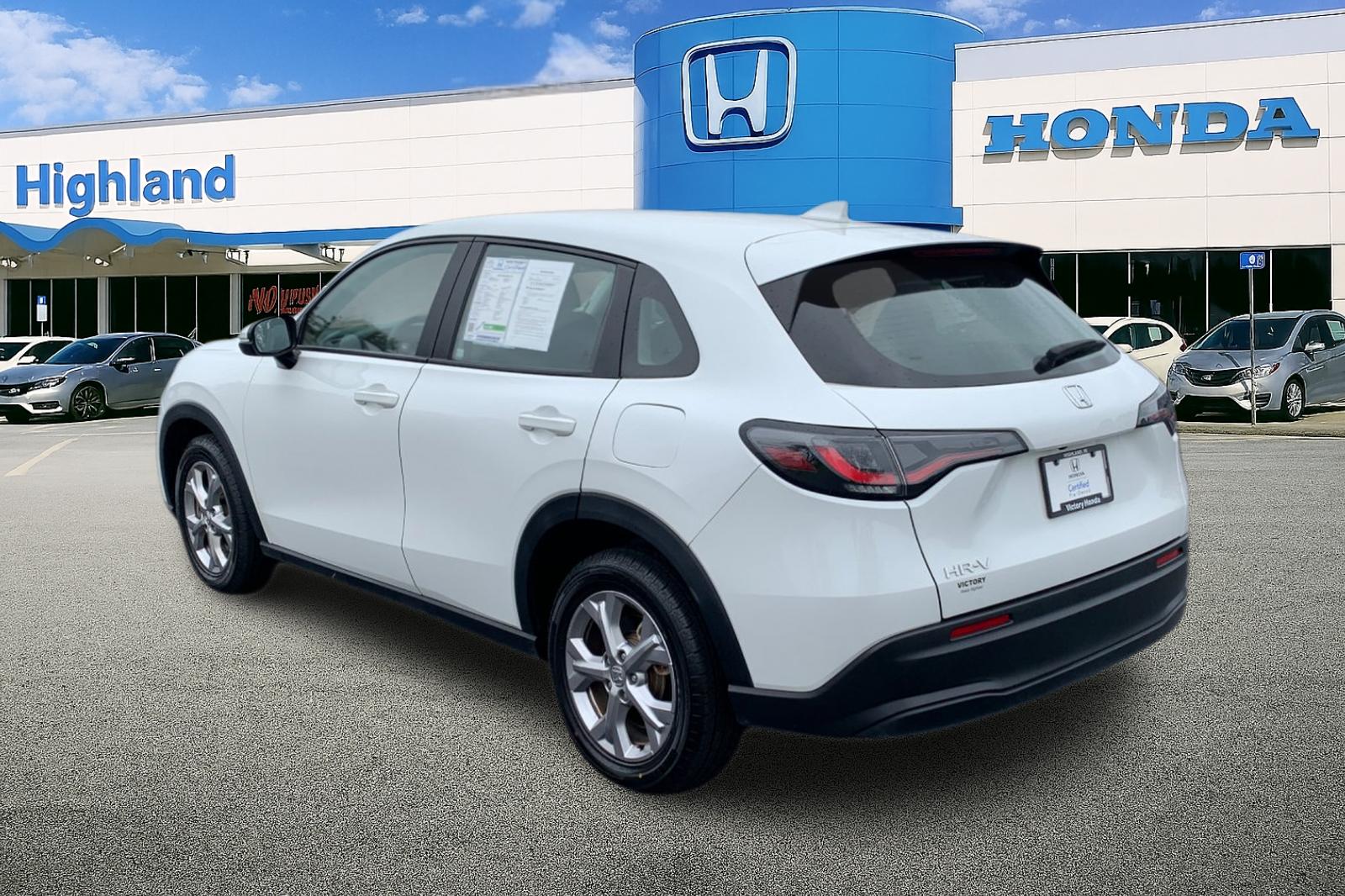 Photo 3