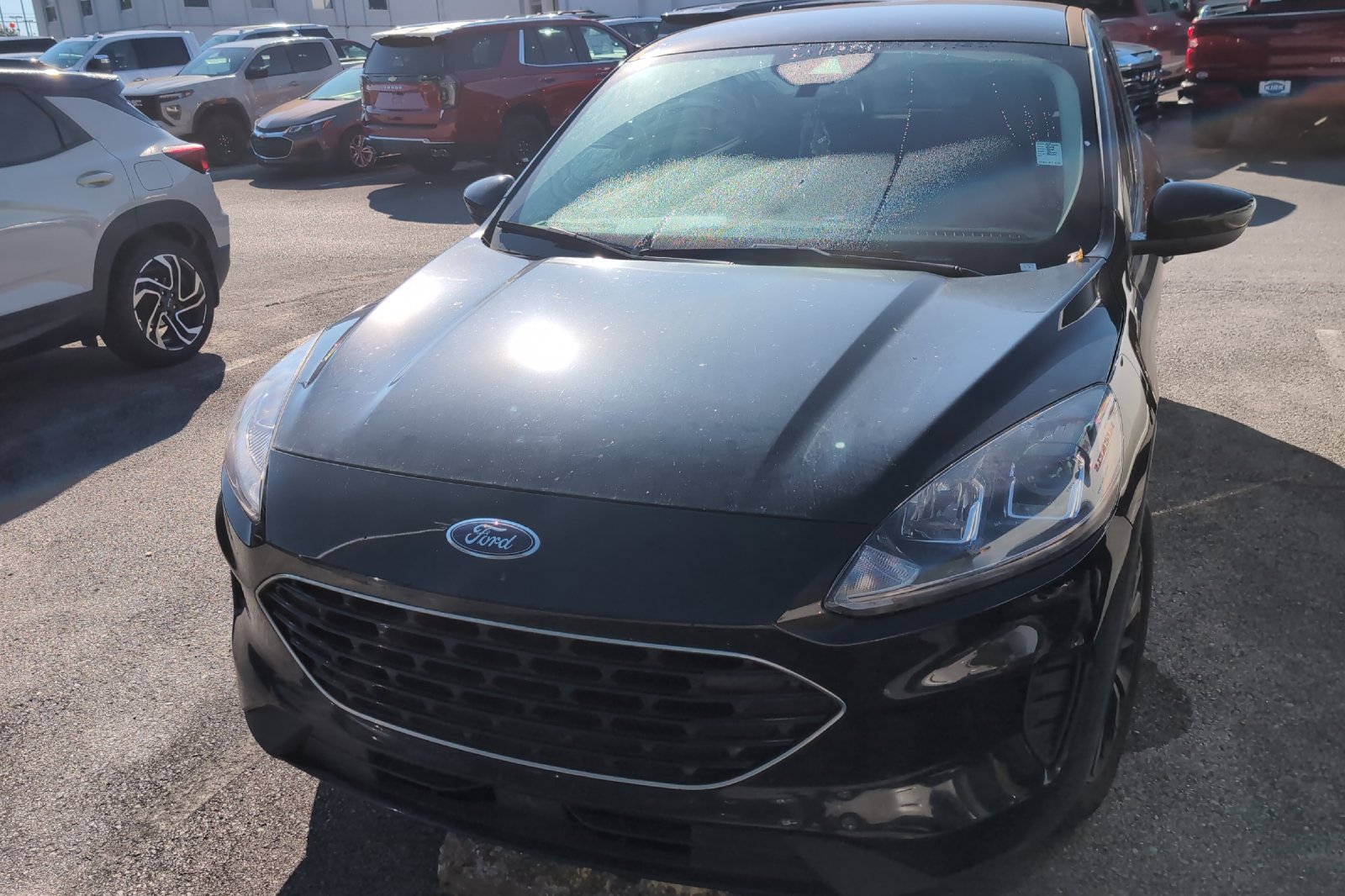 Used 2022 Black Ford SE image 15