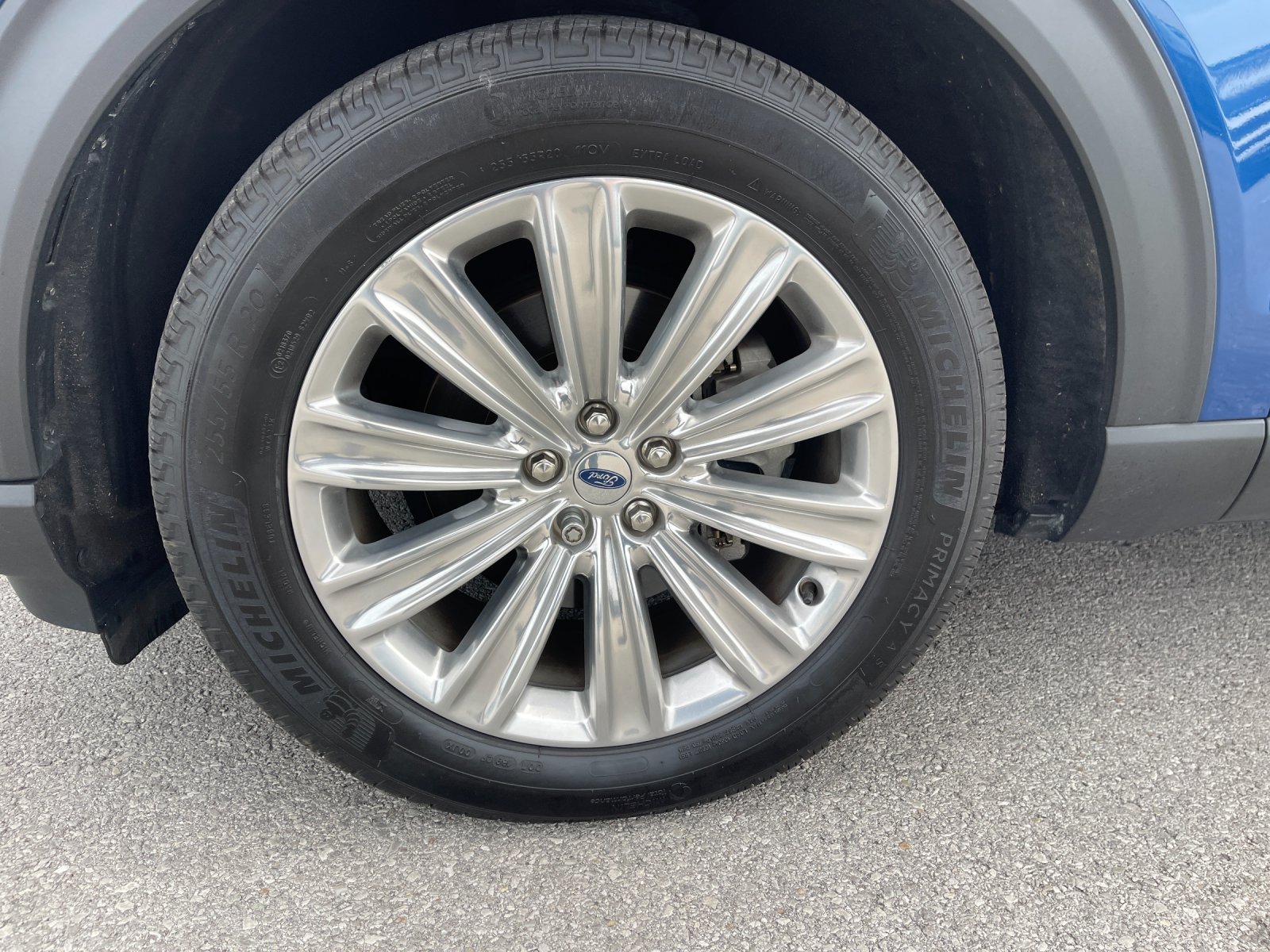 Used 2022 Blue Ford Limited image 35