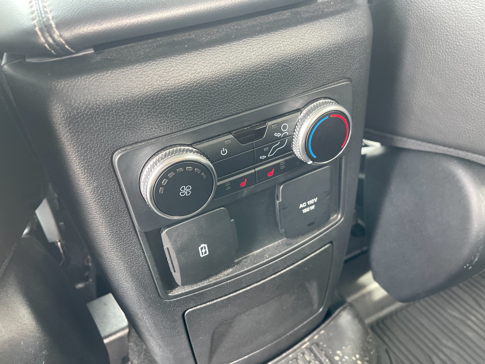Used 2022 Blue Ford Limited image 15