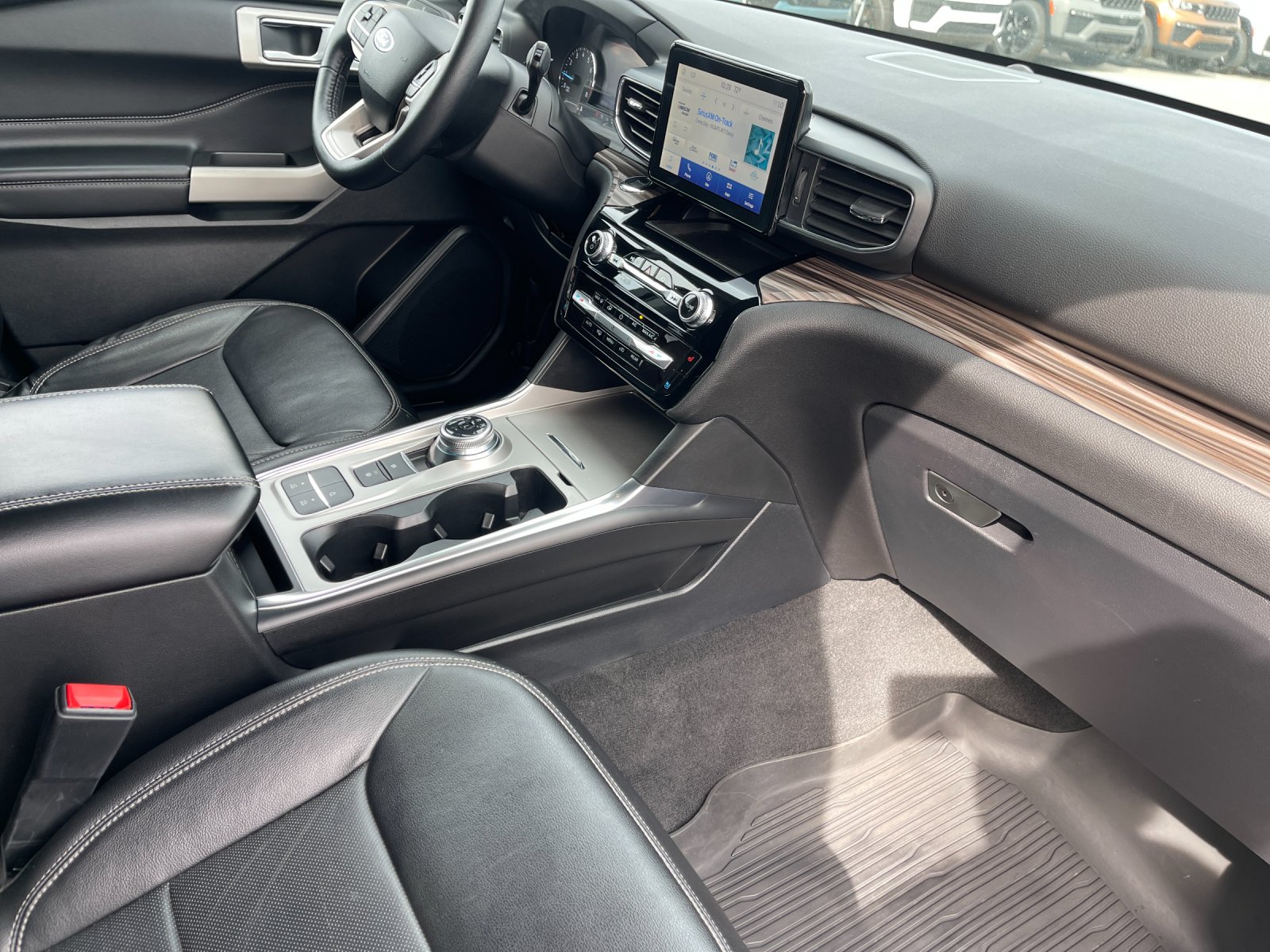 Used 2022 Blue Ford Limited image 20
