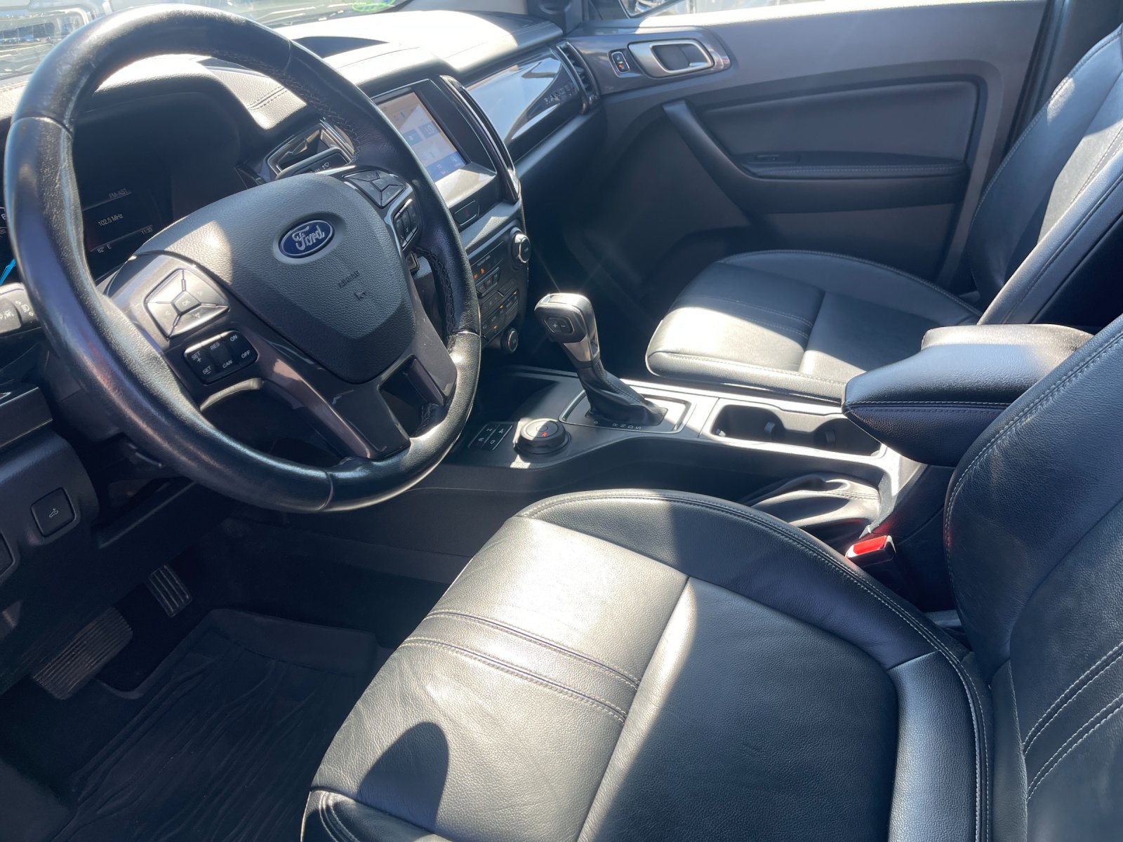 Used 2021 Gray Ford Lariat image 11