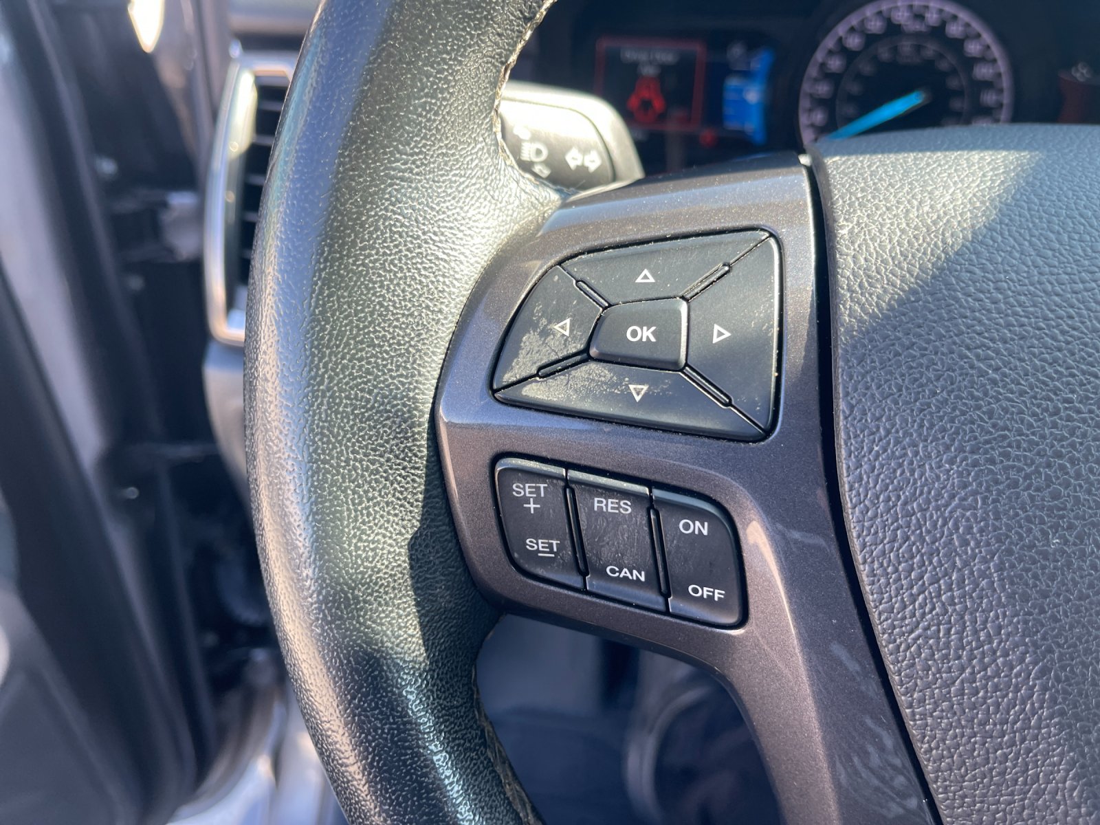 Used 2021 Gray Ford Lariat image 26