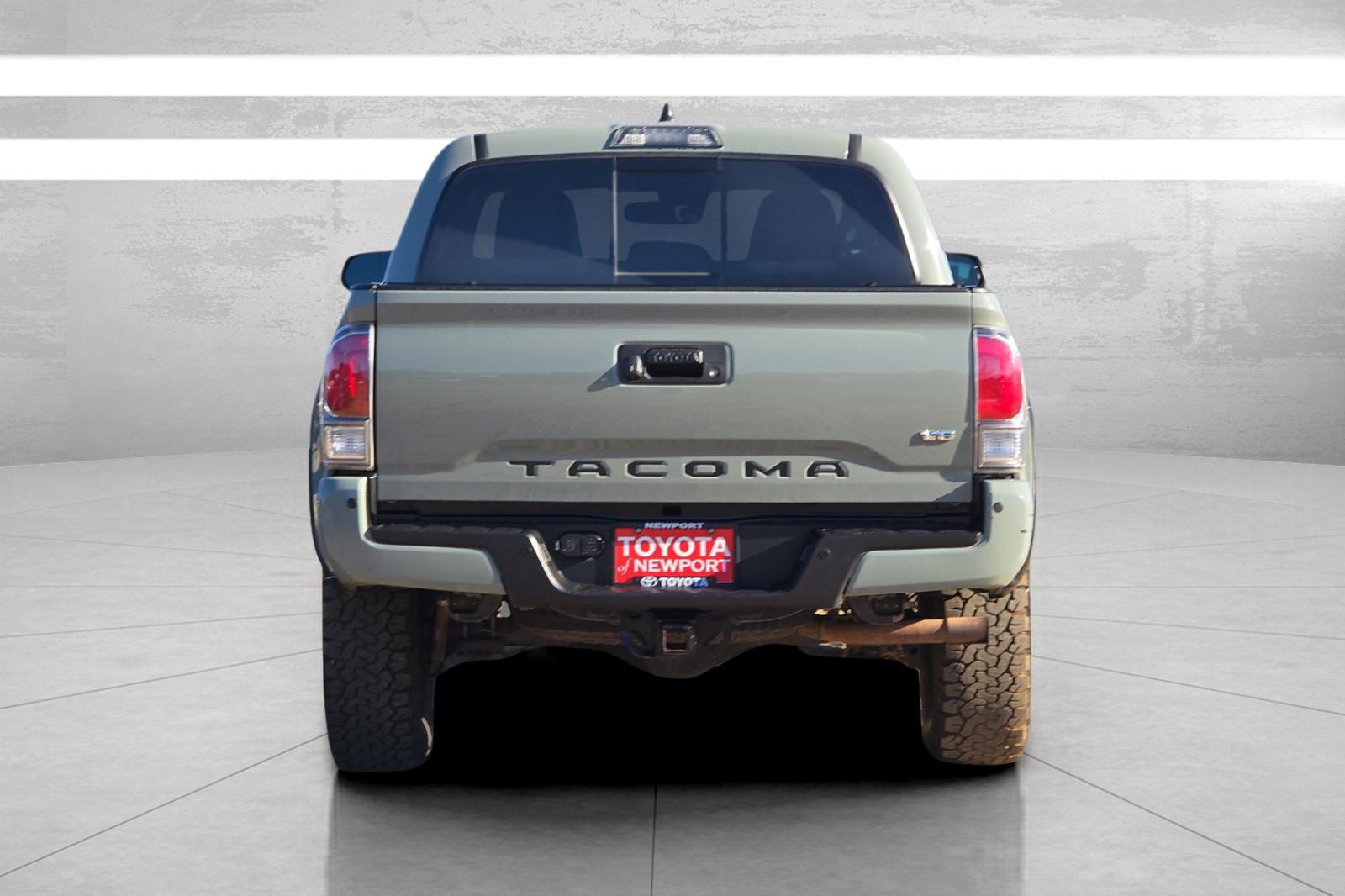 Used 2022 White Toyota TRD Off-Road image 5
