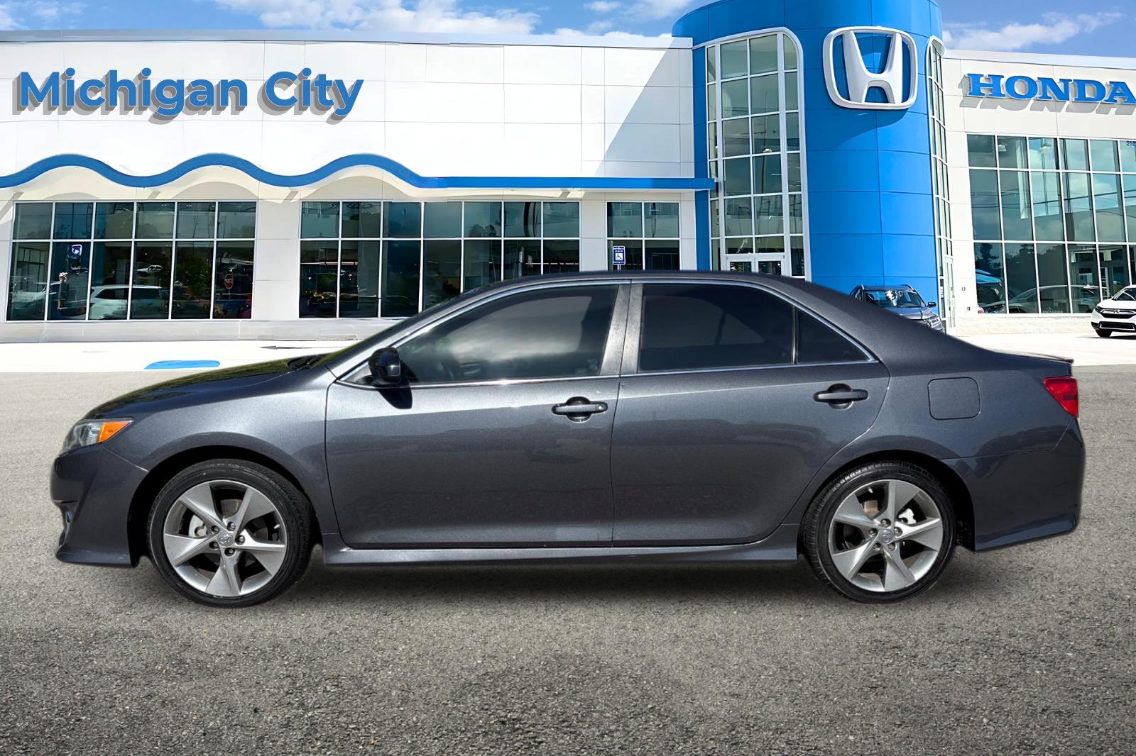 Used 2012 Toyota Camry SE with VIN 4T1BK1FKXCU003384 for sale in Michigan City, IN