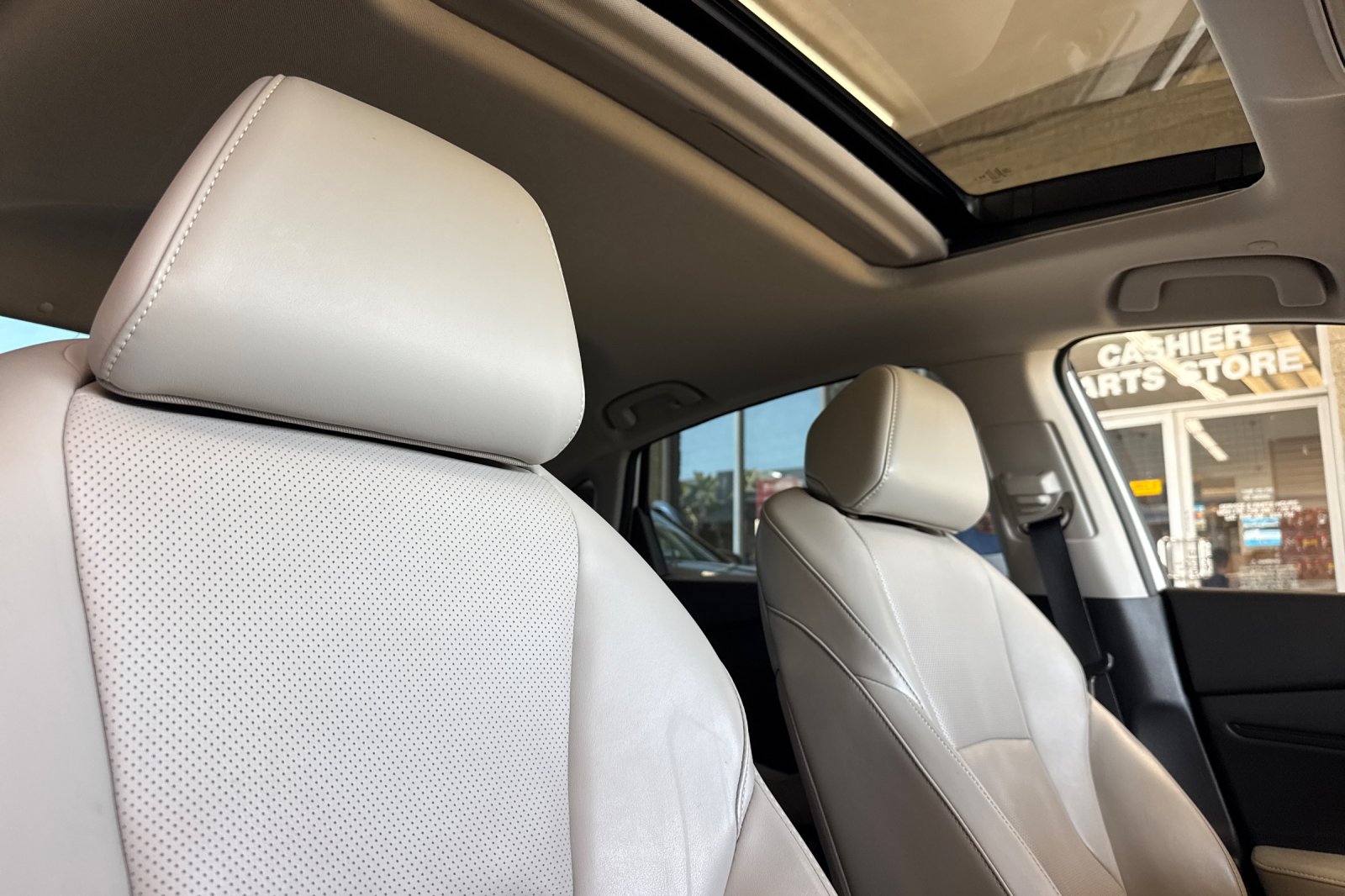 Certified Used 2023 Platinum White Pearl Honda Touring image 16
