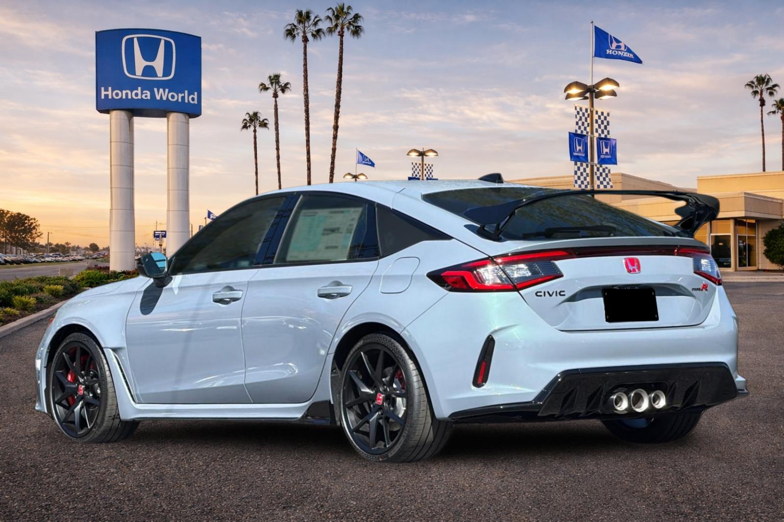 New 2026 Sonic Gray Pearl Honda  image 6