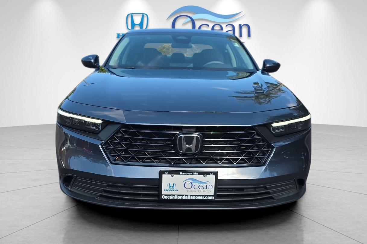 Used 2024 Meteorite Gray Metallic Honda EX image 8