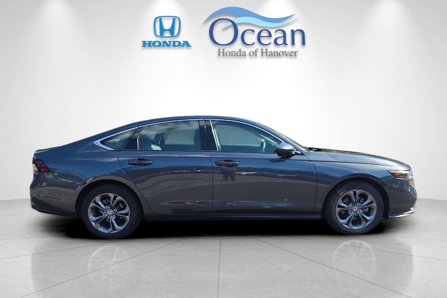 Used 2024 Meteorite Gray Metallic Honda EX image 2