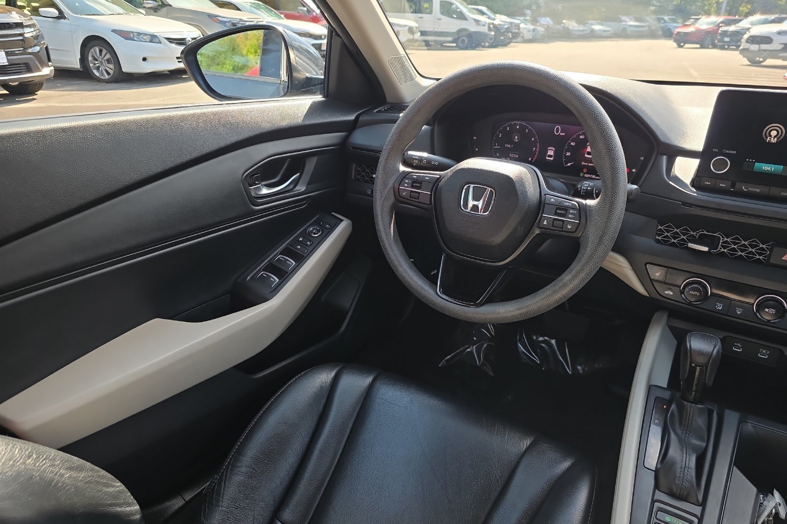 Used 2024 Meteorite Gray Metallic Honda EX image 15