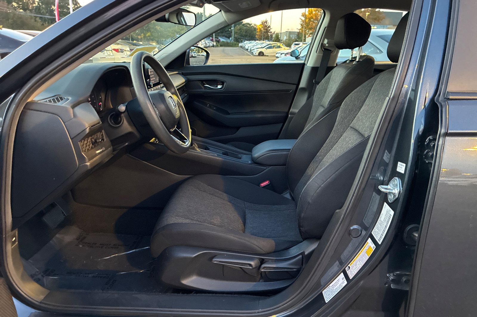 Used 2025 Meteorite Gray Metallic Honda LX image 11