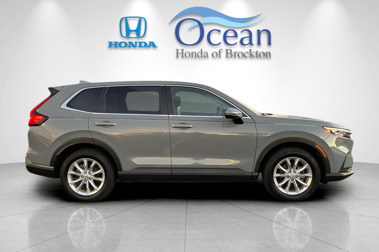 Used 2025 Urban Gray Pearl Honda EX-L image 2