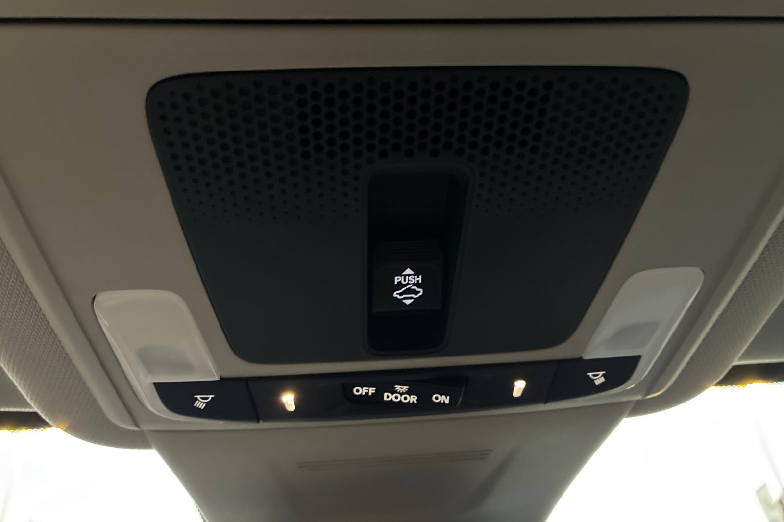 Used 2025 Urban Gray Pearl Honda EX-L image 39