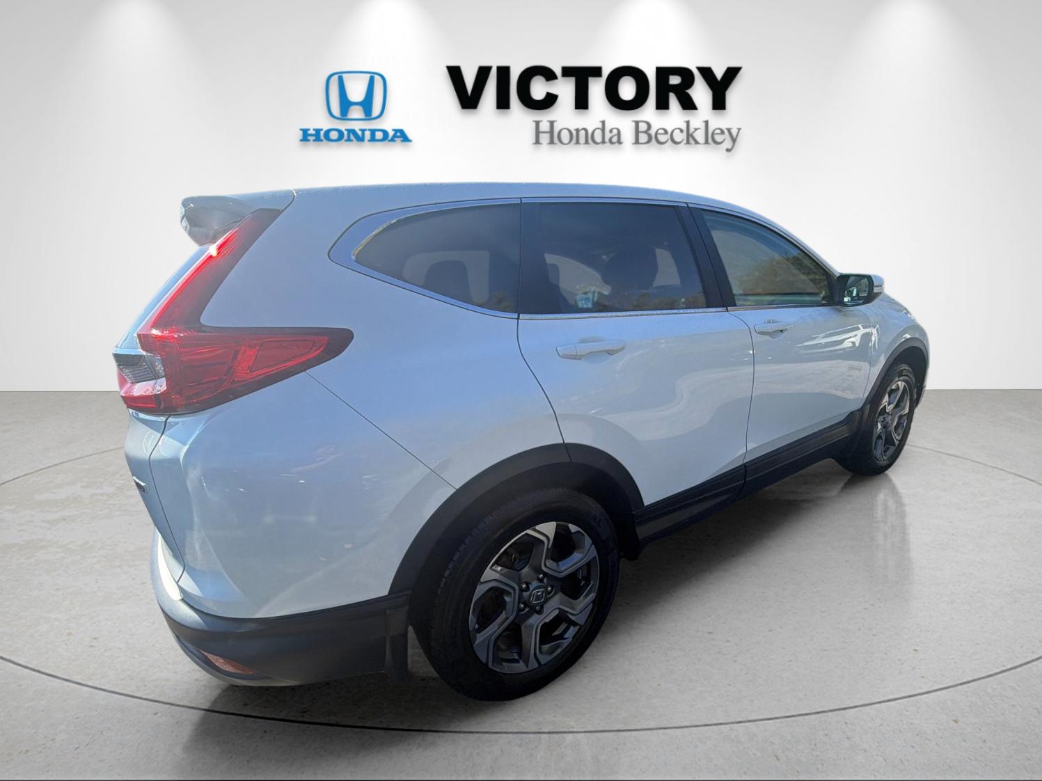 Used 2019 Lunar Silver Metallic Honda EX image 5