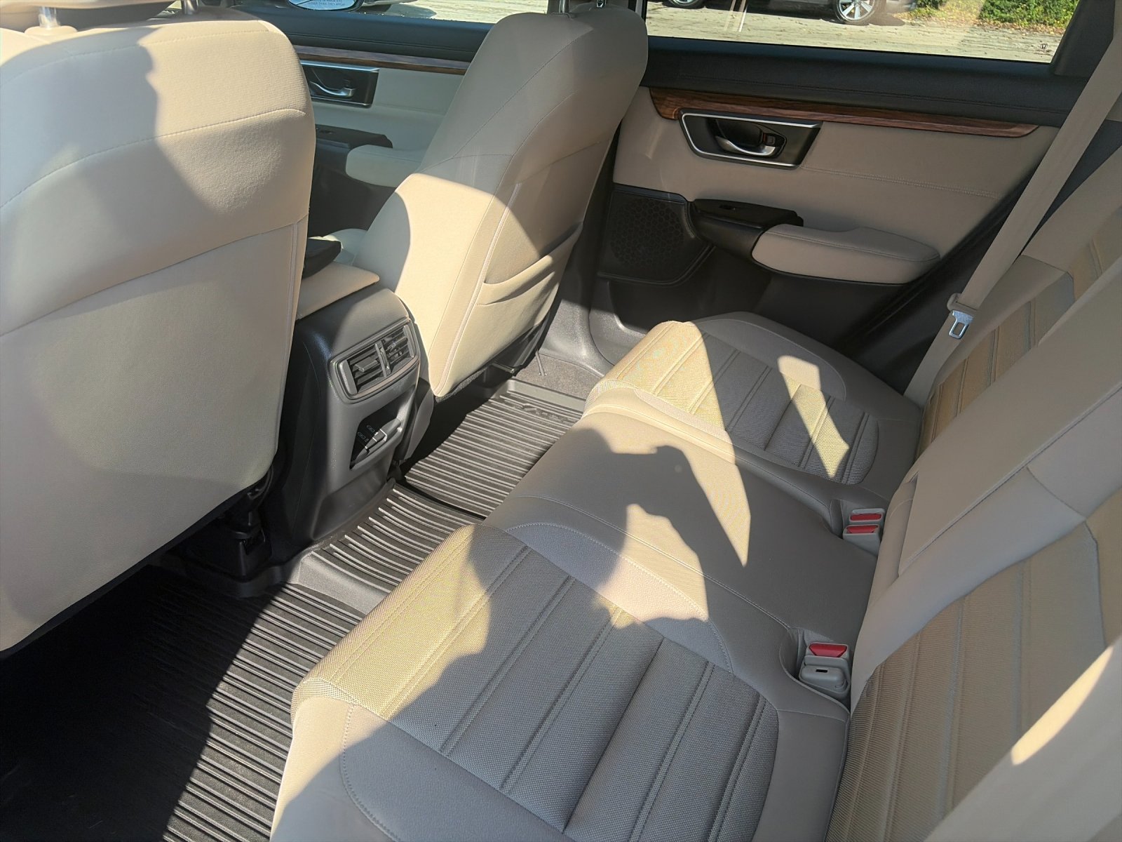 Used 2019 Lunar Silver Metallic Honda EX image 14