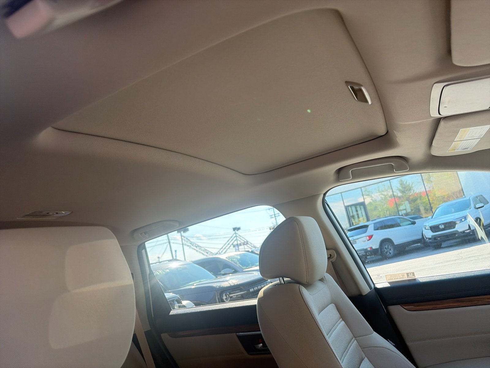 Used 2019 Lunar Silver Metallic Honda EX image 19