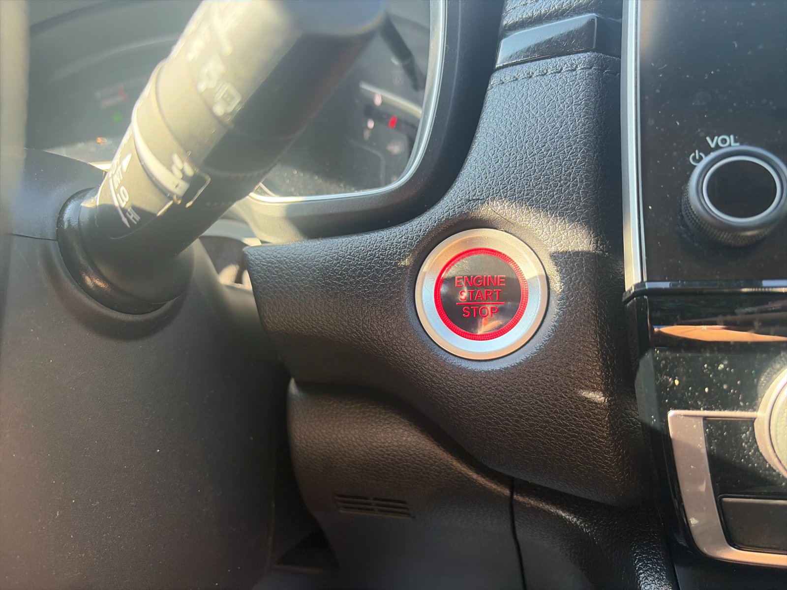 Used 2019 Lunar Silver Metallic Honda EX image 26