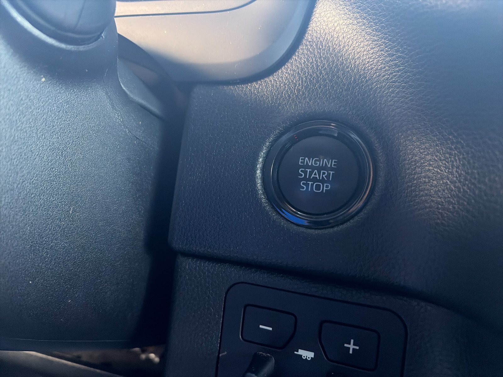 Used 2025 Gray Toyota SR5 image 25