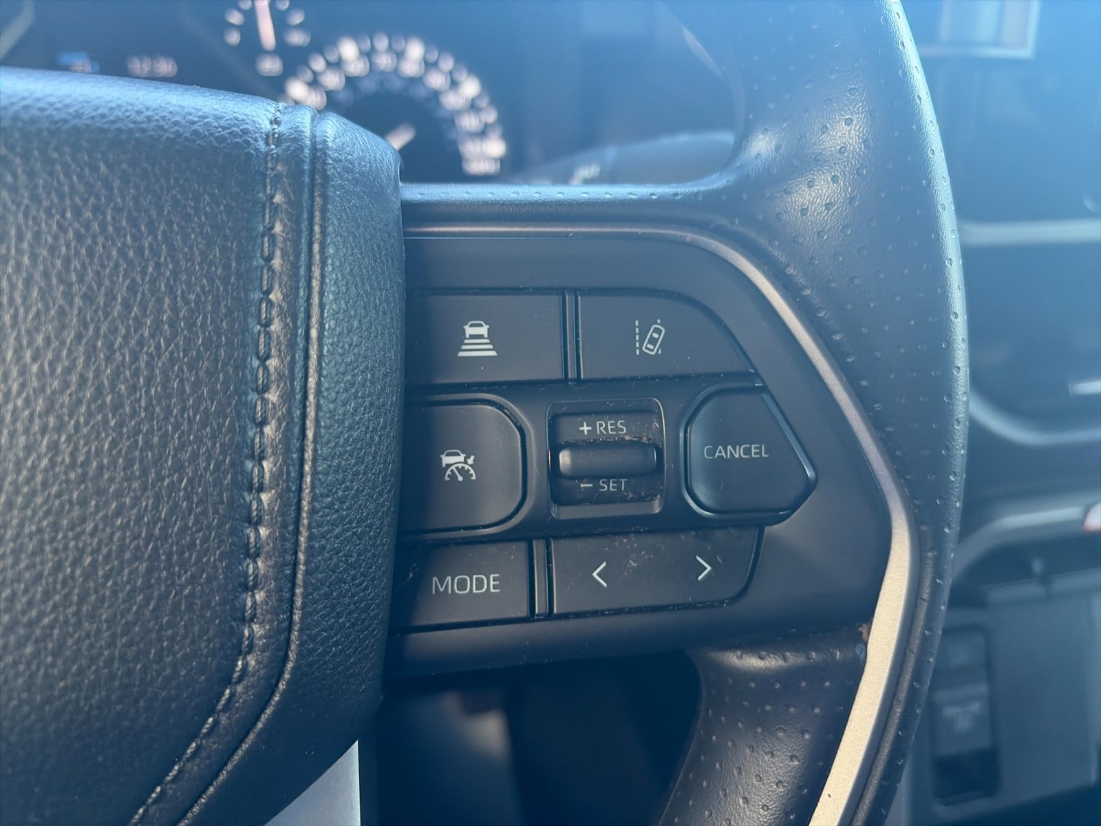 Used 2025 Gray Toyota SR5 image 28