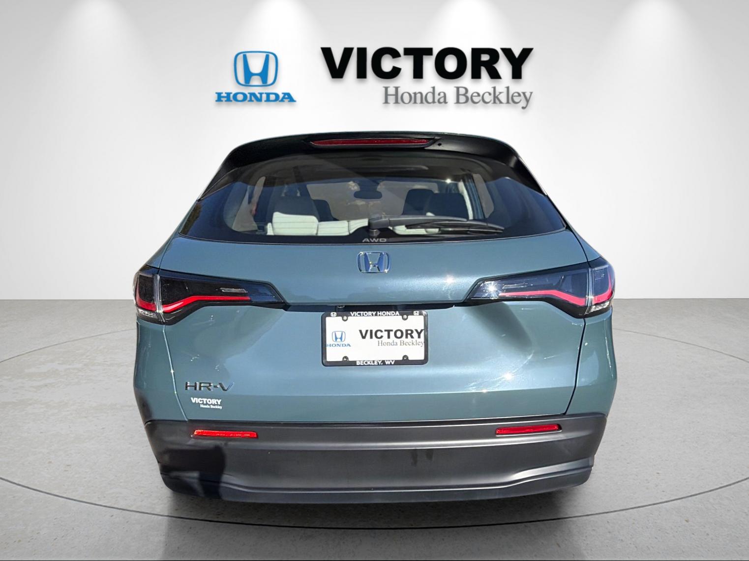 Used 2024 Pearl Honda LX image 4