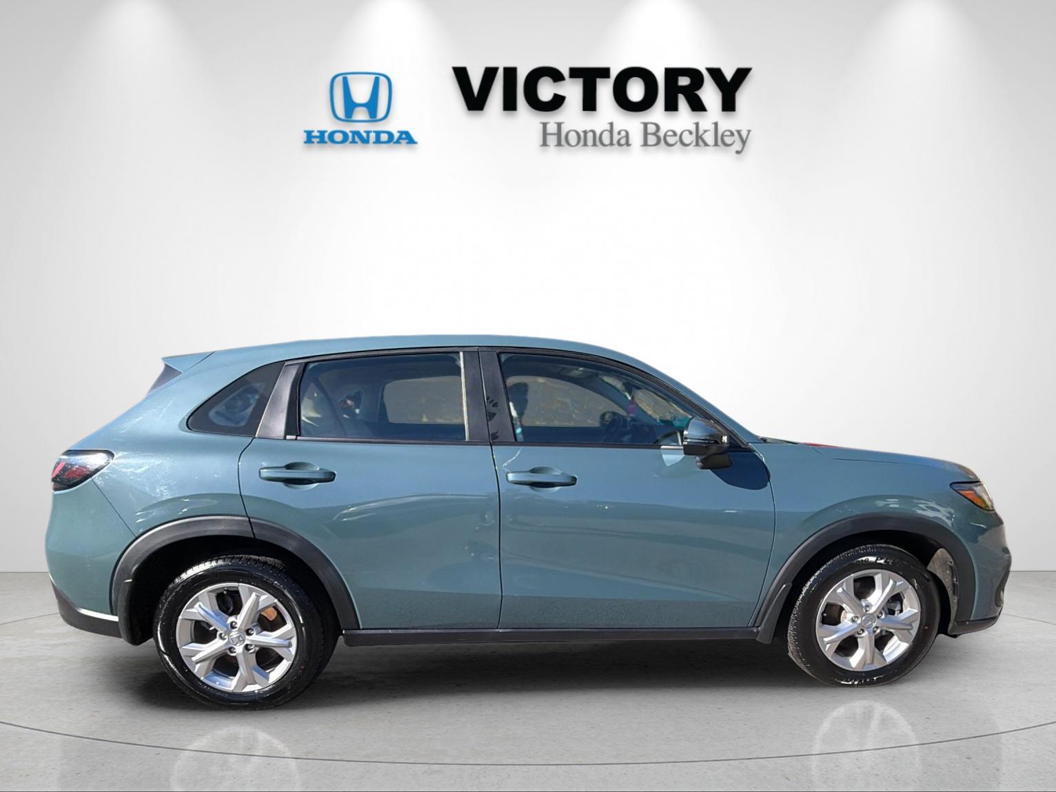 Used 2024 Pearl Honda LX image 6