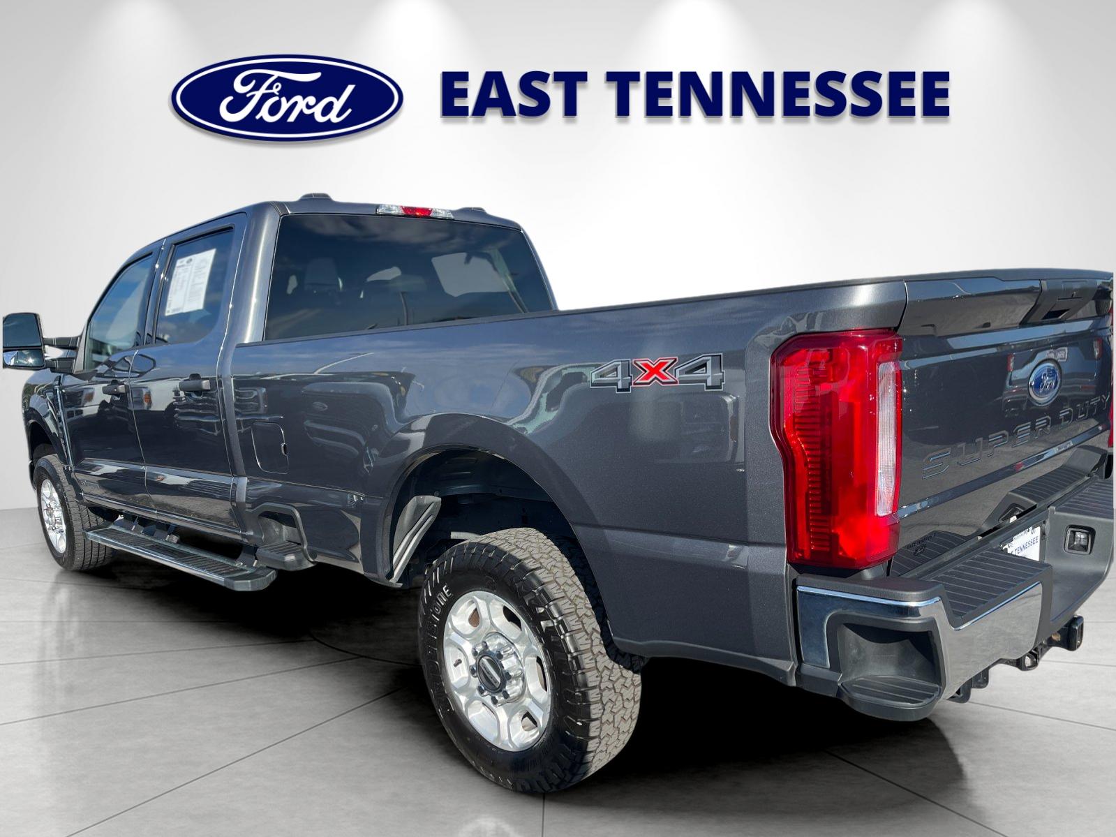 Used 2025 Gray Ford XLT image 5