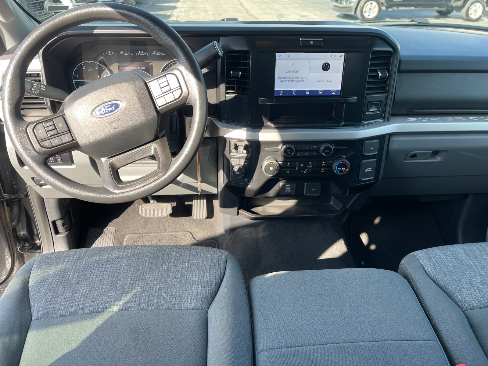 Used 2025 Gray Ford XLT image 15
