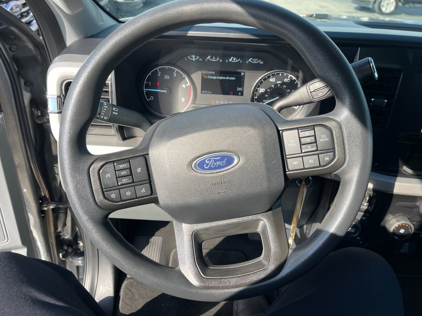 Used 2025 Gray Ford XLT image 24