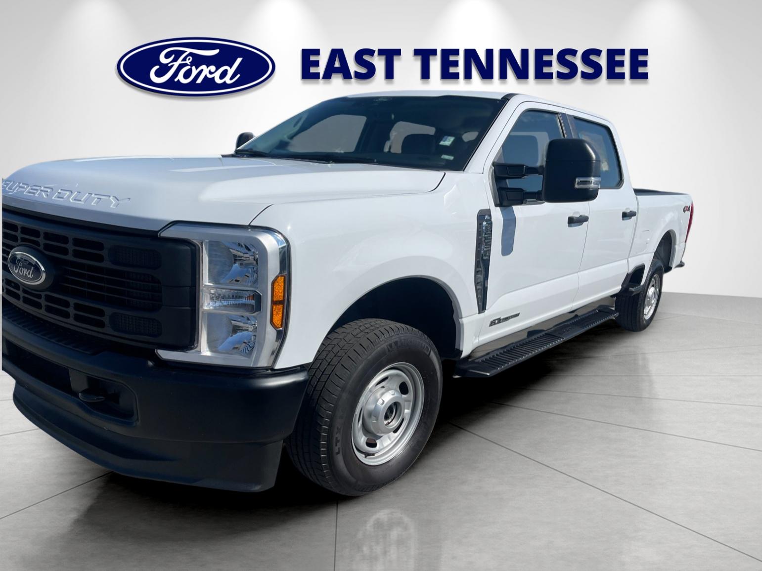 Used 2026 White Ford XL image 7