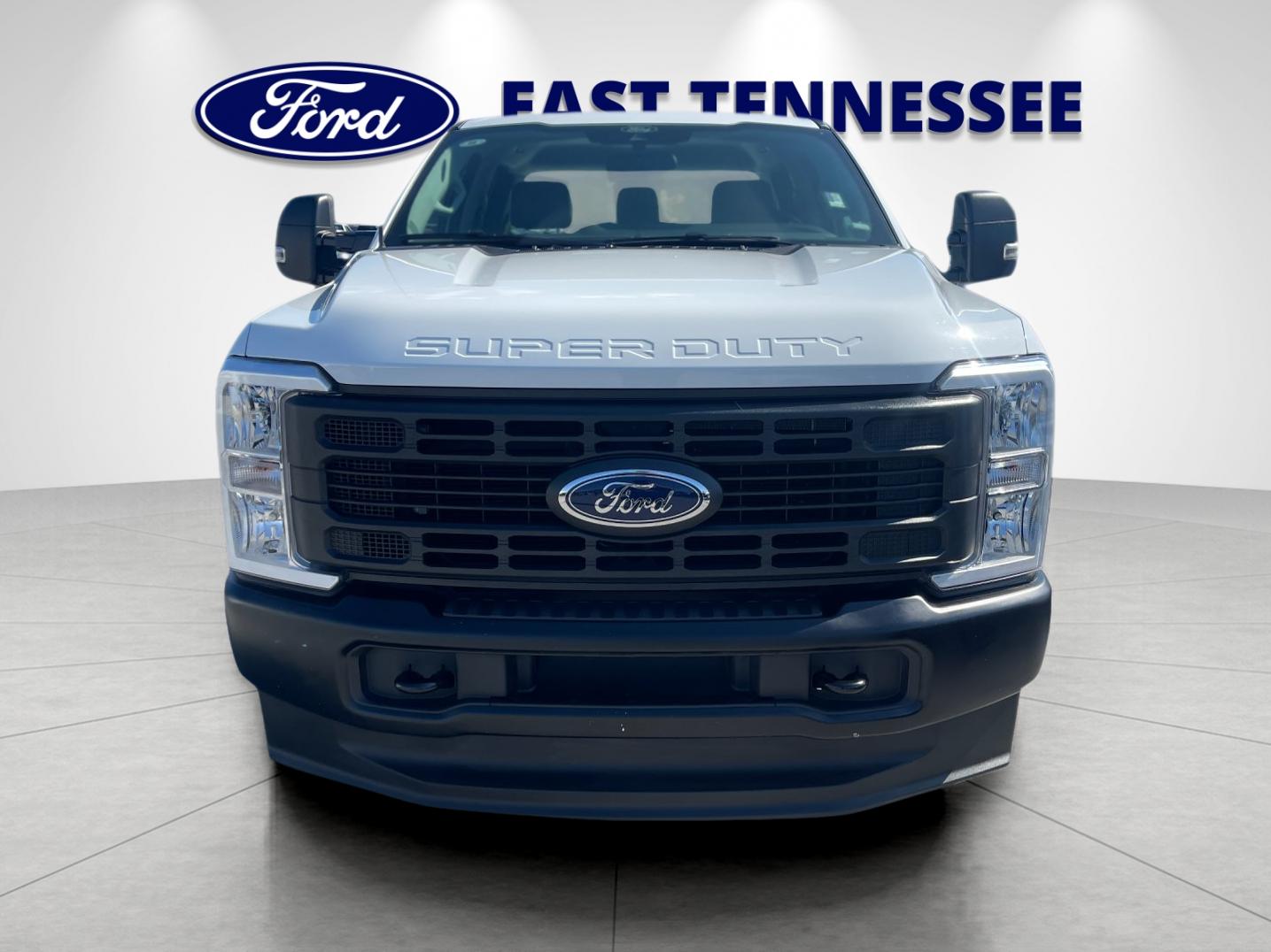 Used 2026 White Ford XL image 9