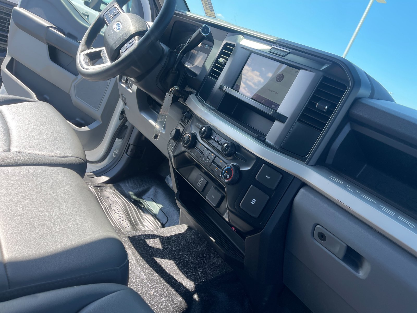 Used 2026 White Ford XL image 17