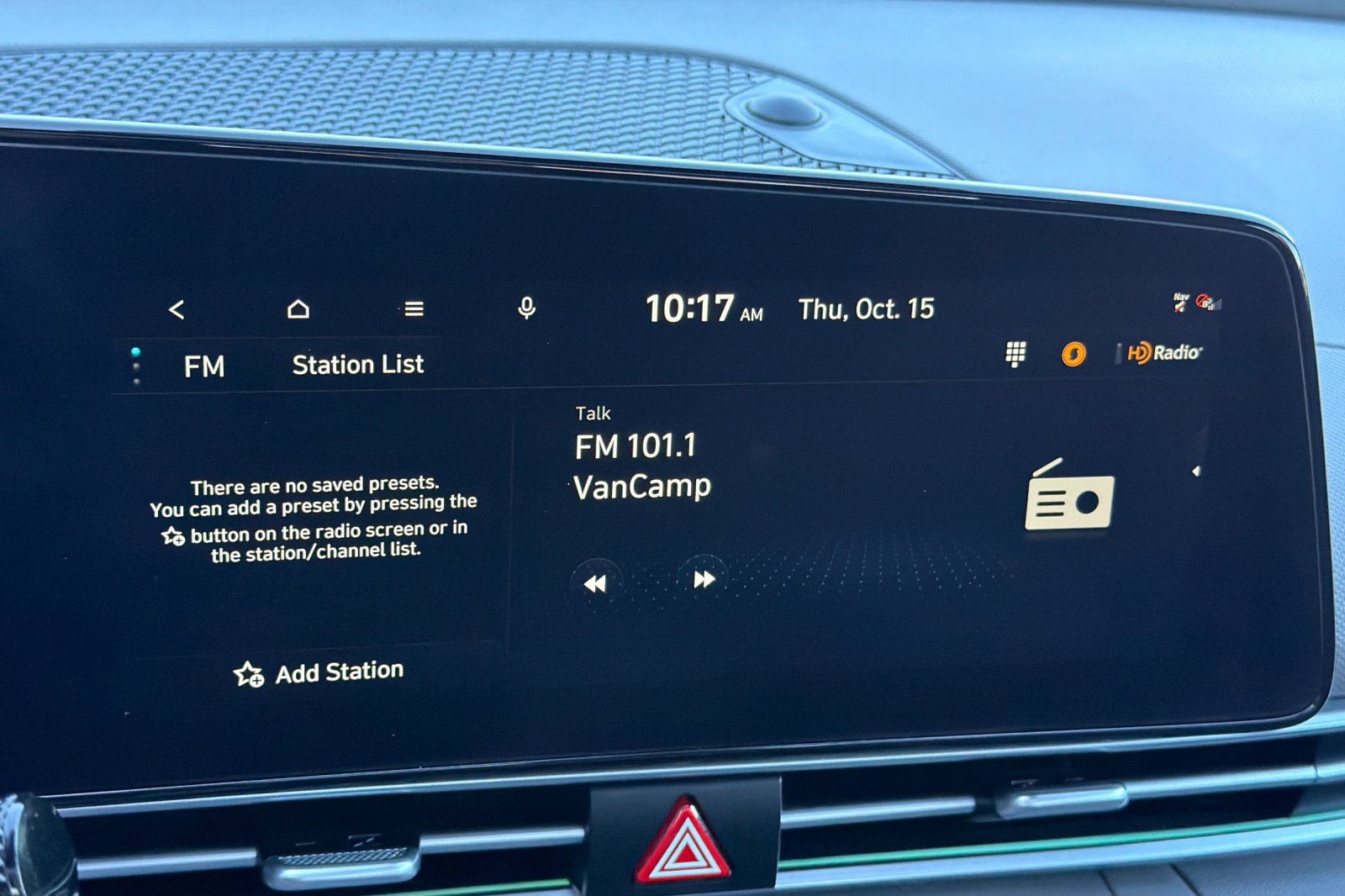 Used 2025 White Hyundai SEL Convenience image 14