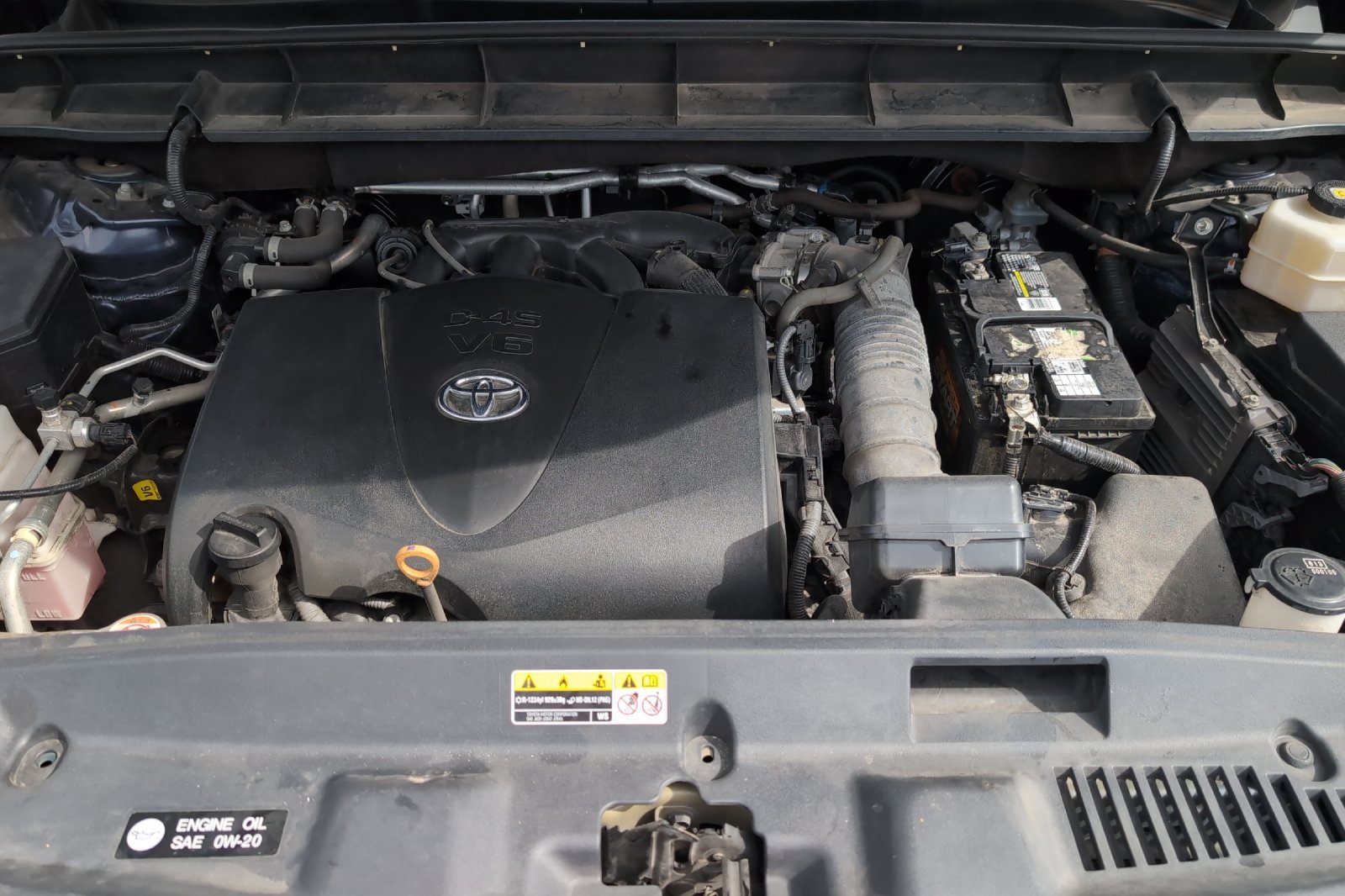 Used 2021  Toyota XLE image 31