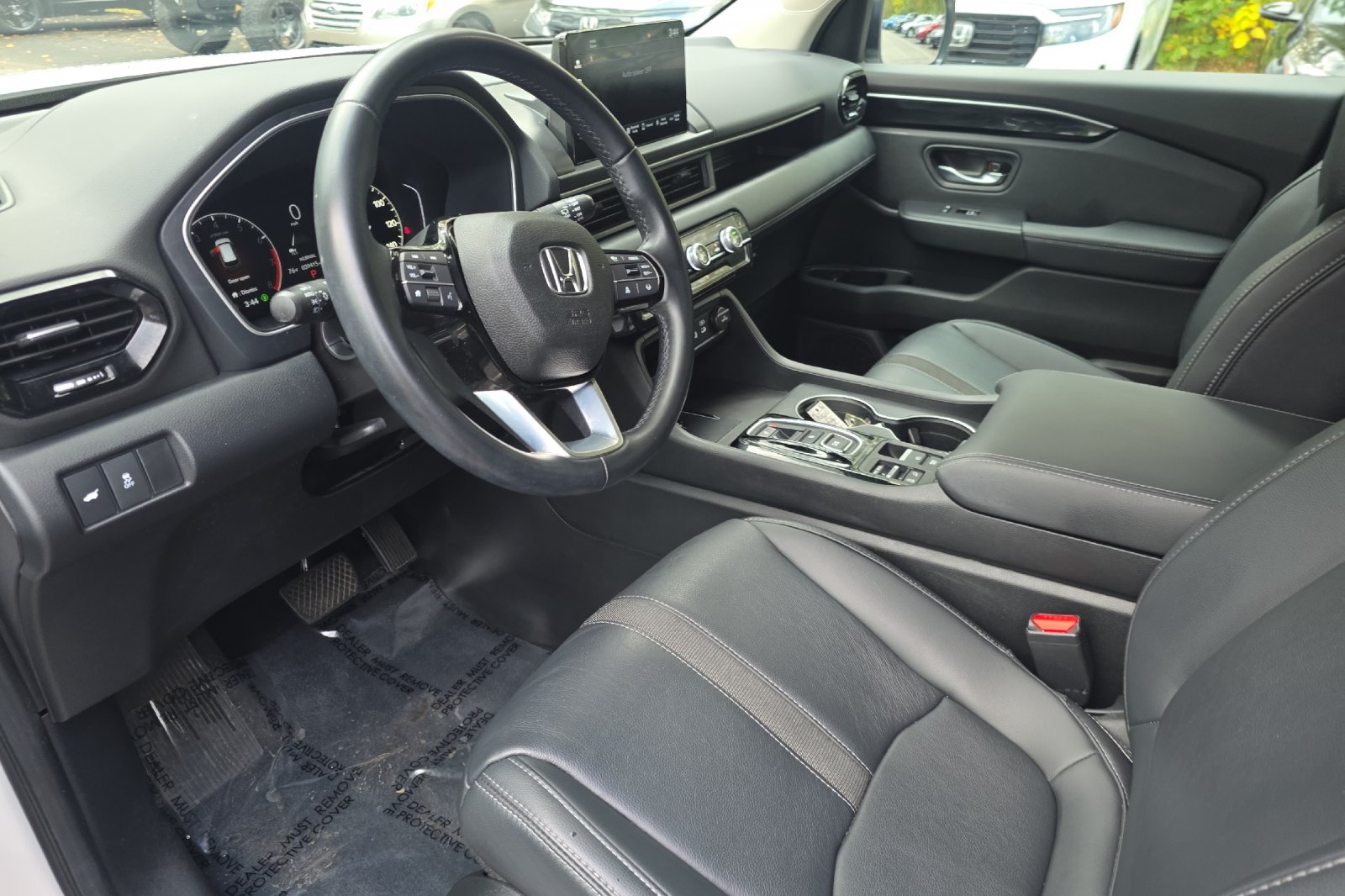 Used 2025 Platinum White Pearl Honda EX-L image 11