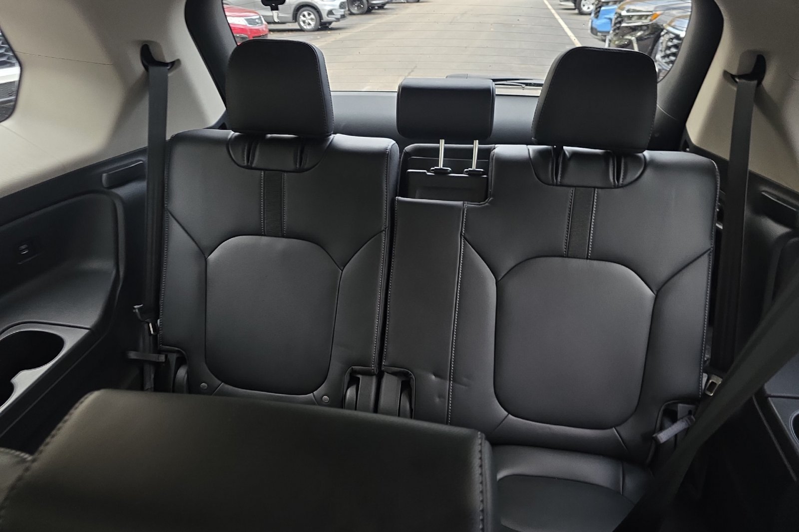 Used 2025 Platinum White Pearl Honda EX-L image 16
