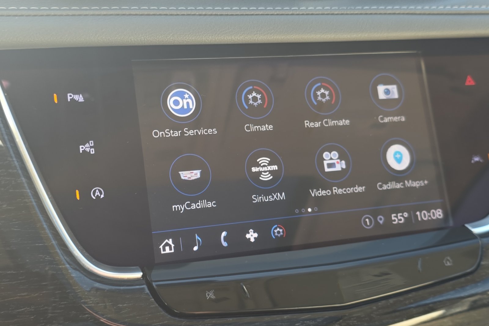 Used 2022 Stellar Black Metallic Cadillac Premium Luxury image 18