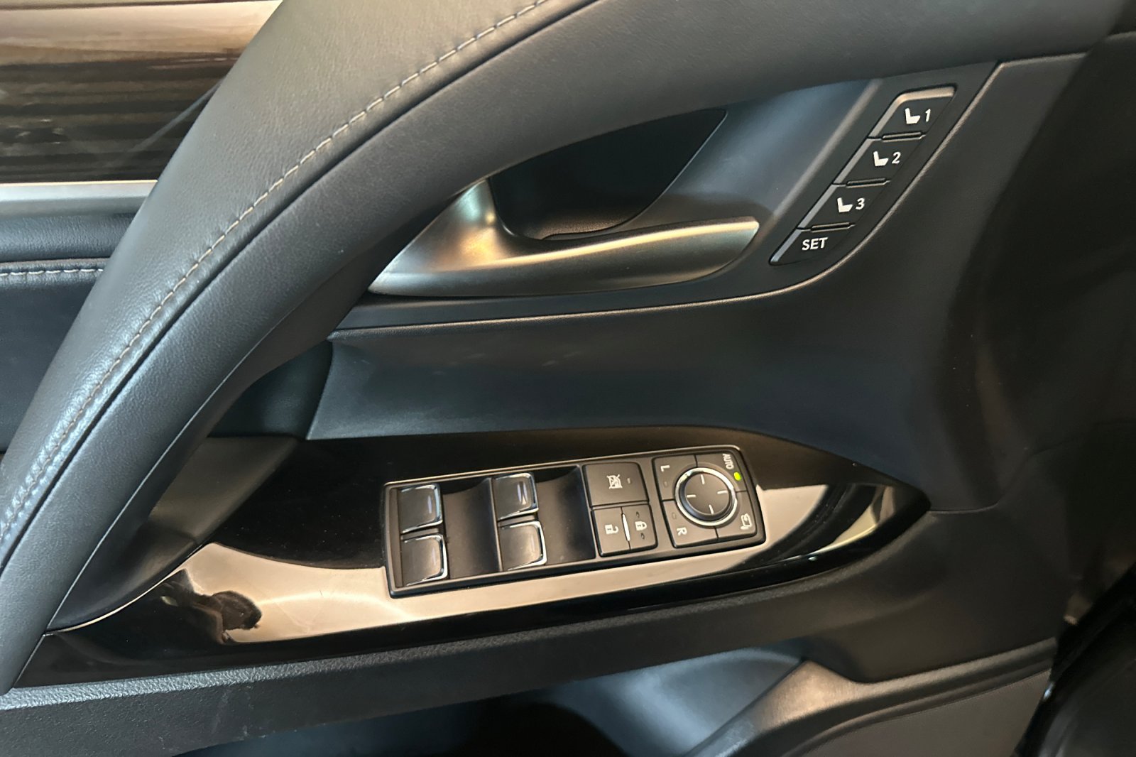 Certified Used 2021 Black Lexus 570 image 11