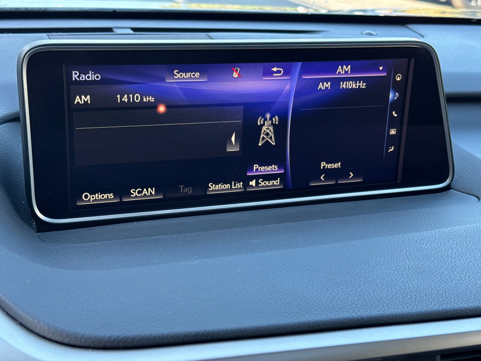 Used 2019 Gray Lexus 350 F Sport image 17