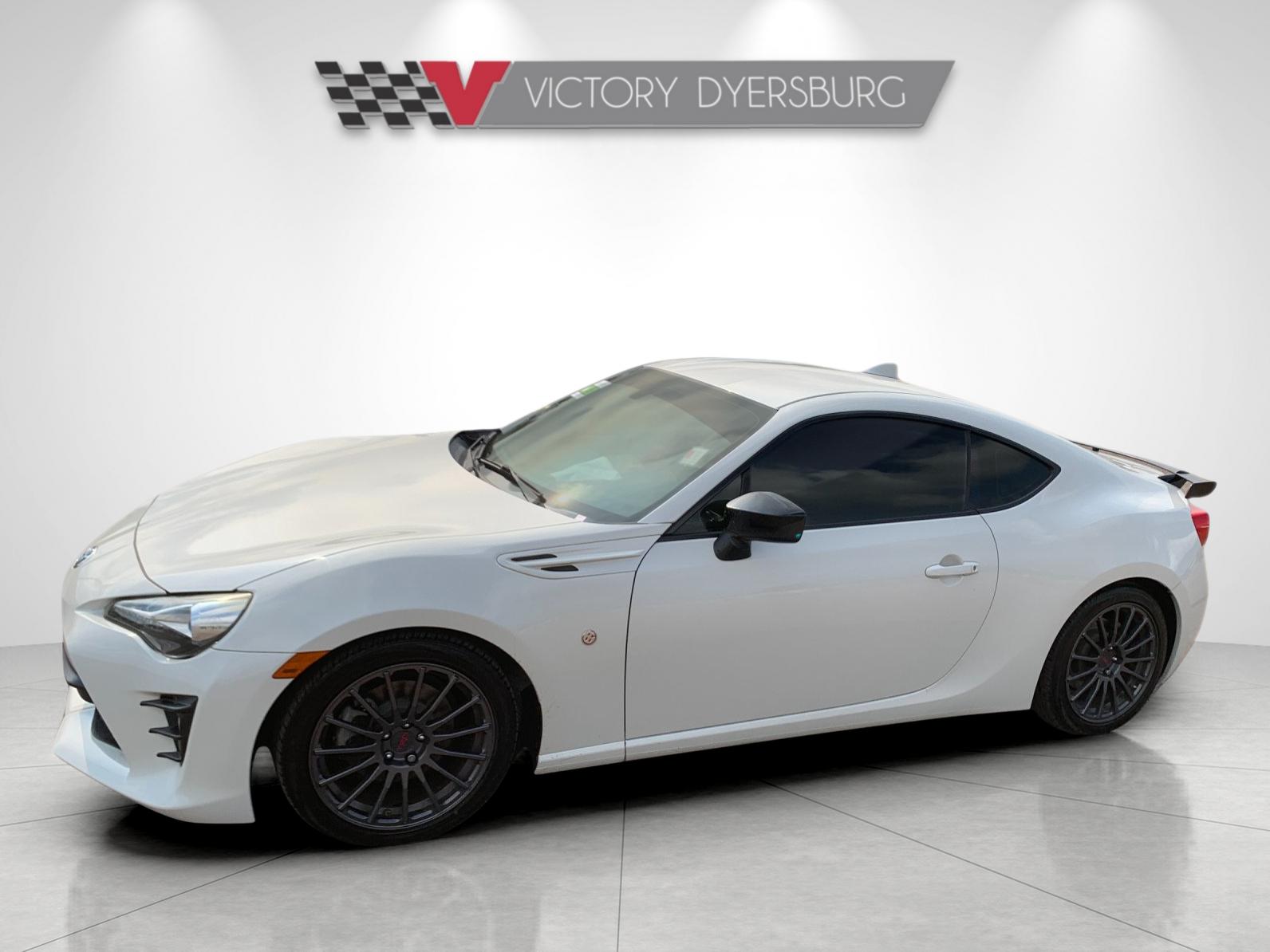 Used 2018  Toyota GT image 8