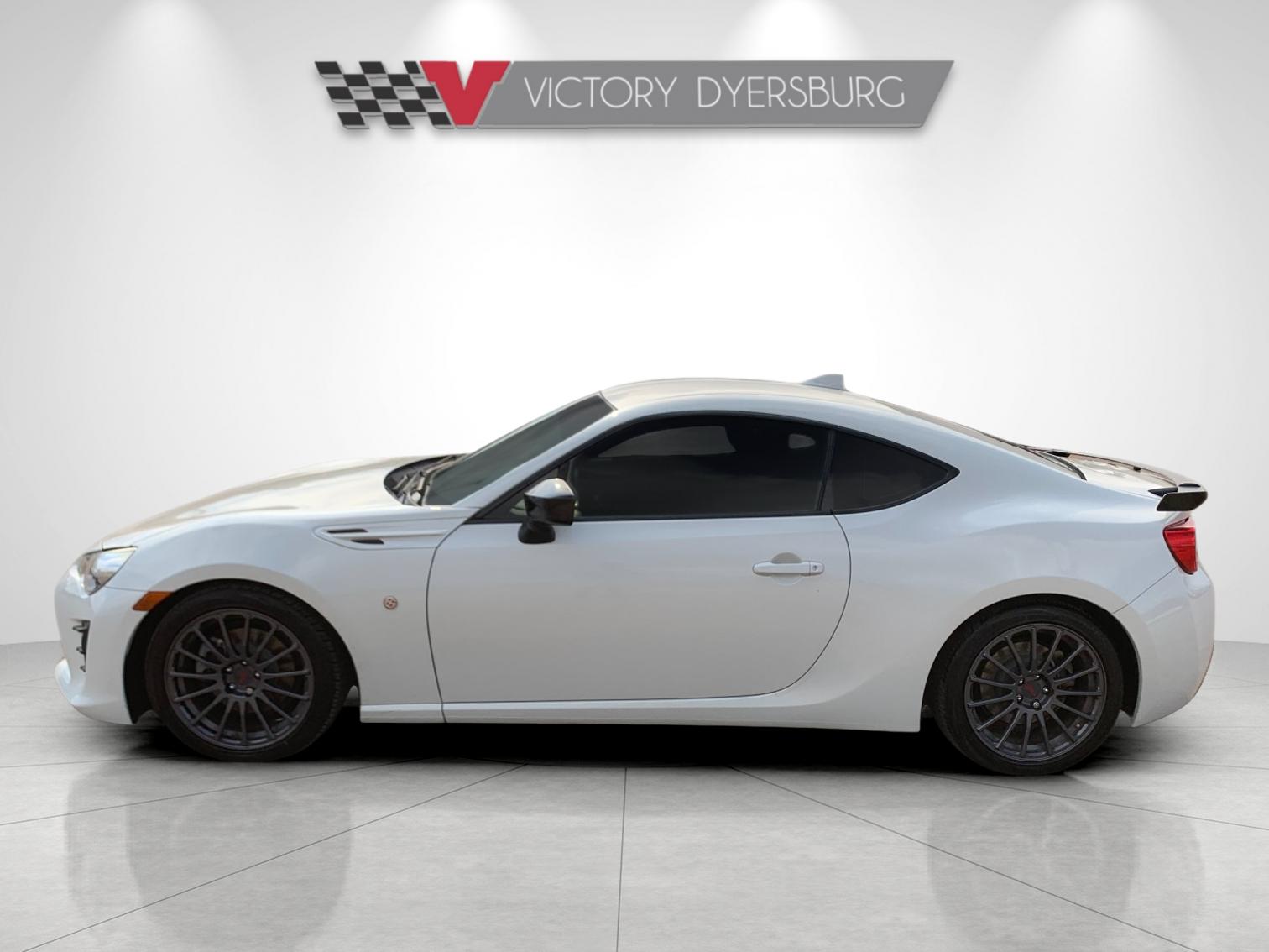 Used 2018  Toyota GT image 7