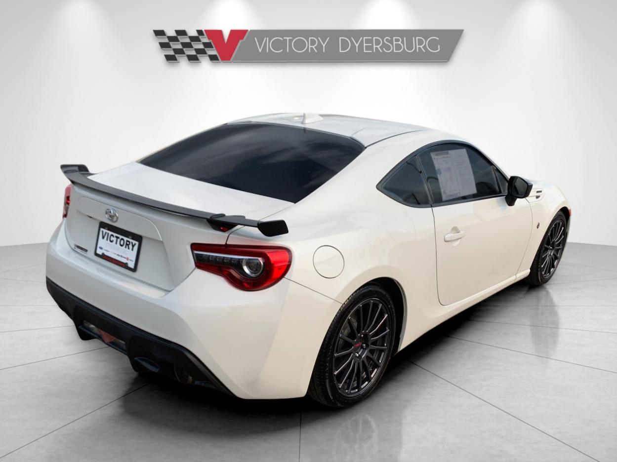 Used 2018  Toyota GT image 4