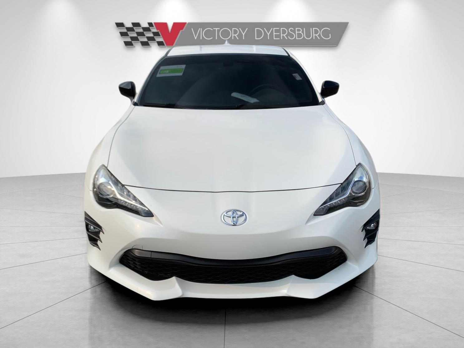 Used 2018  Toyota GT image 9