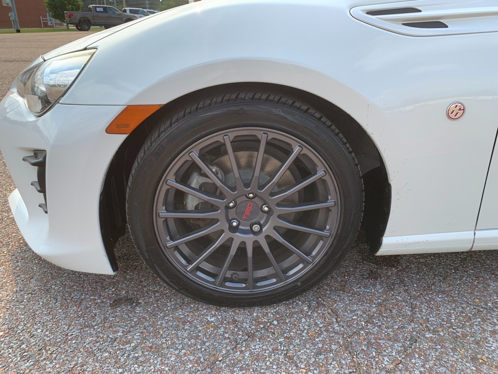 Used 2018  Toyota GT image 32