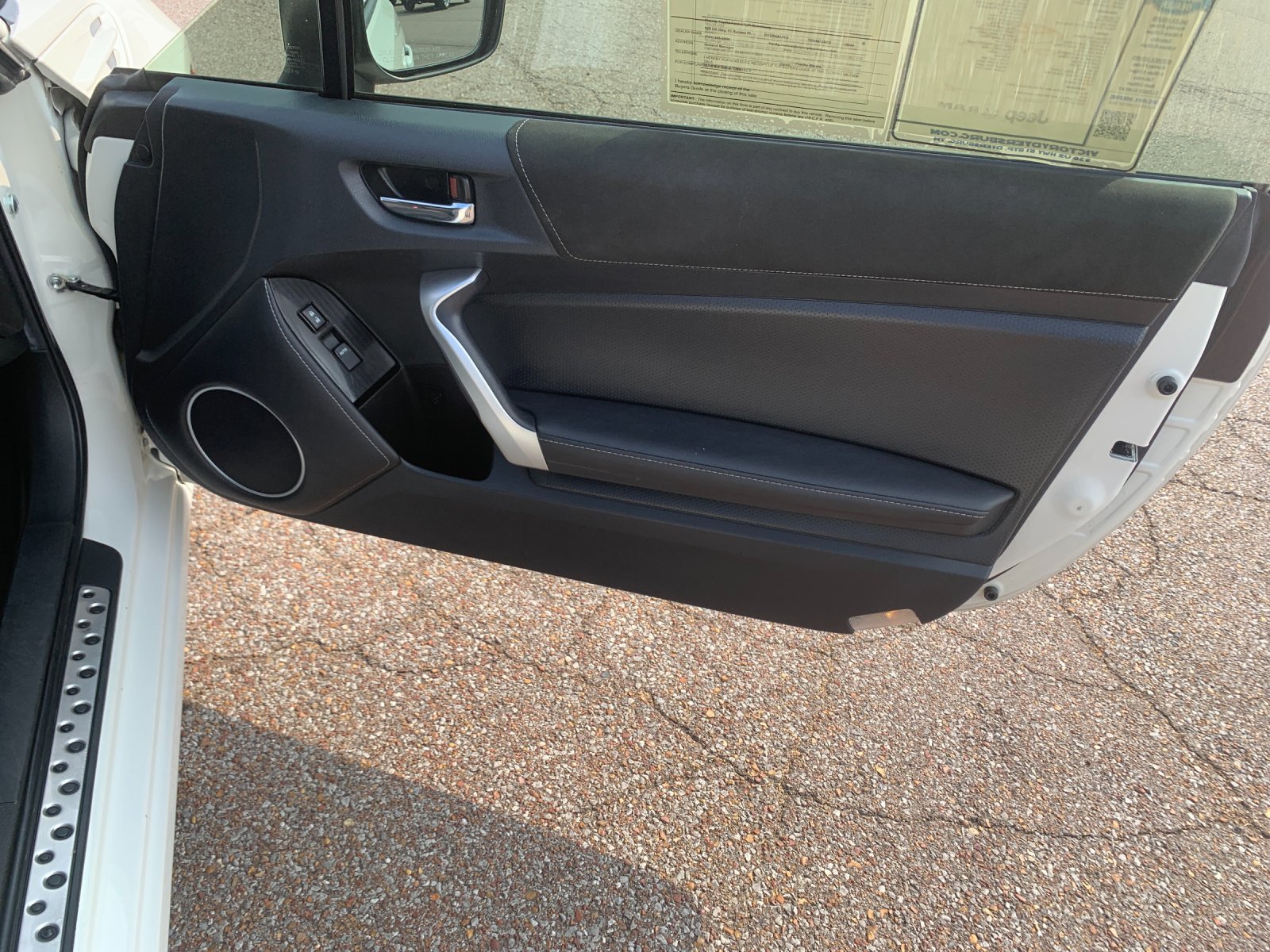 Used 2018  Toyota GT image 19